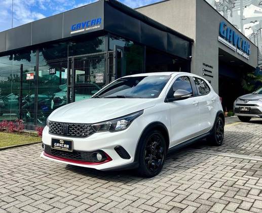 FIAT ARGO 1.8 E.TORQ FLEX HGT AT6 FIAT ARGO 1.8 E.TORQ FLEX HGT AT6